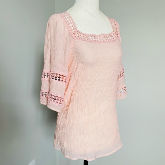 Unique Spectrum 3/4 Sleeve Blouse - Picture 4 of 5